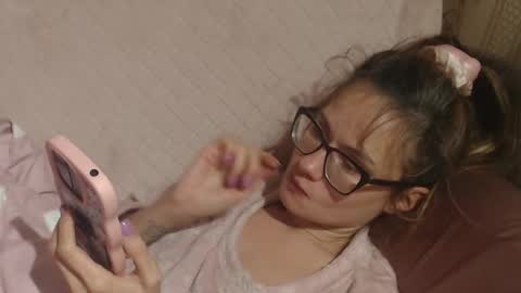 Snapshot of flowercandydoll chatting on October 29, 7:15 pm say meow and send tip  online show from October 29, 7:15 pm