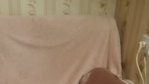 say meow and send tip  online show from December 20, 8:49 pm