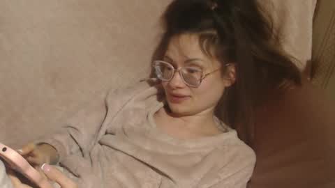 Snapshot of flowercandydoll chatting on March 11, 7:31 pm say meow and send tip online show from March 11, 7:31 pm