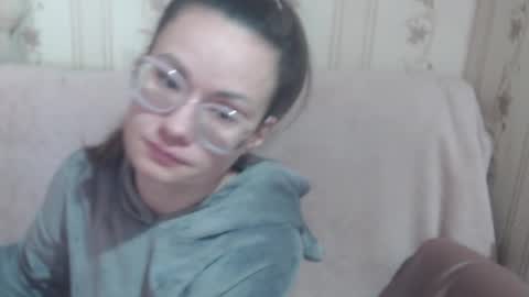 Snapshot of flowercandydoll chatting on March 13, 10:33 am say meow and send tip online show from March 13, 10:33 am