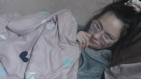 Snapshot of flowercandydoll chatting on March 15, 1:22 am say meow and send tip online show from March 15, 1:22 am