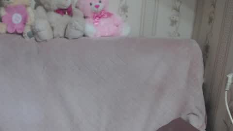 say meow and send tip  online show from April 13, 3:50 pm