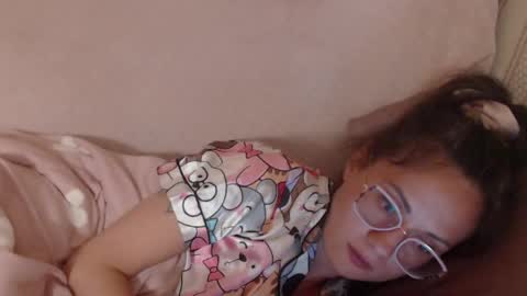 say meow and send tip  online show from May 7, 7:08 pm