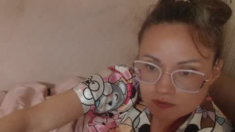 say meow and send tip  online show from May 16, 5:23 pm