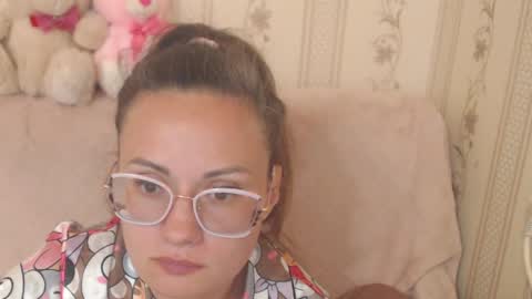 say meow and send tip  online show from May 17, 12:56 pm
