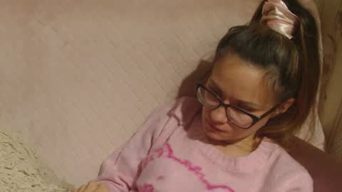 say meow and send tip  online show from October 20, 3:56 pm