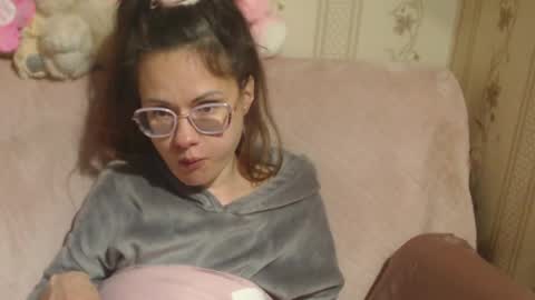 say meow and send tip  online show from April 27, 6:50 pm
