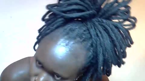 flowerdiva002 online show from January 6, 2:54 pm