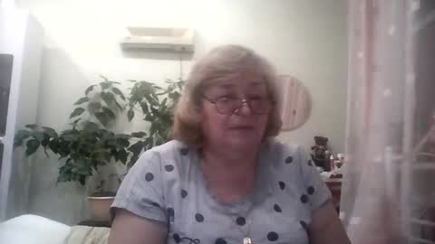 Flowerlower online show from January 25, 5:40 pm