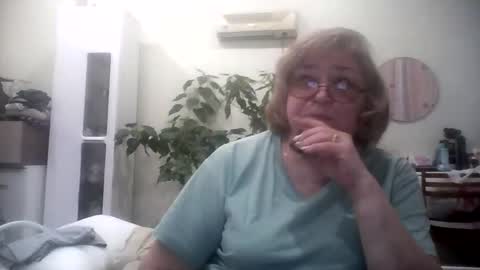 Flowerlower online show from January 27, 2:02 pm