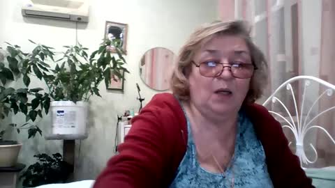 Flowerlower online show from February 15, 5:50 pm
