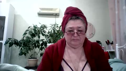 Flowerlower online show from February 16, 2:31 am