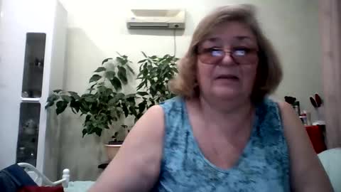 Flowerlower online show from February 19, 8:41 pm