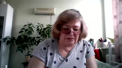 Flowerlower online show from March 1, 6:46 am