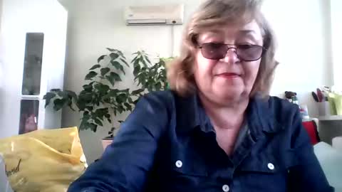 Flowerlower online show from March 7, 2:01 pm