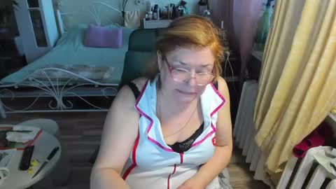 Flowerlower online show from May 14, 6:15 pm