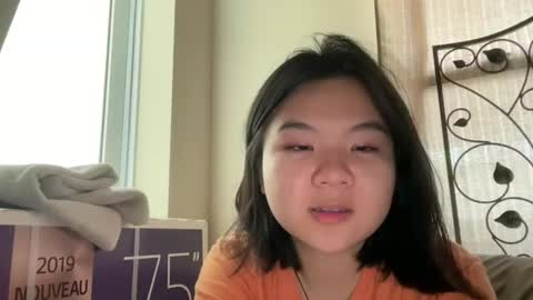 Snapshot of flowerlvr chatting on January 17, 4:57 pm flowerlvr online show from January 17, 4:57 pm