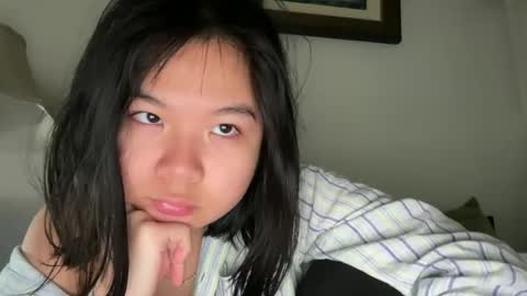 Snapshot of flowerlvr chatting on January 26, 1:09 am flowerlvr online show from January 26, 1:09 am