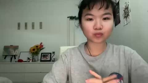 Snapshot of flowerlvr chatting on January 29, 10:11 pm flowerlvr online show from January 29, 10:11 pm