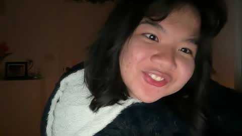 Snapshot of flowerlvr chatting on February 2, 4:05 am flowerlvr online show from February 2, 4:05 am