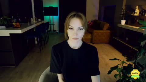 Katrin online show from June 9, 9:04 pm