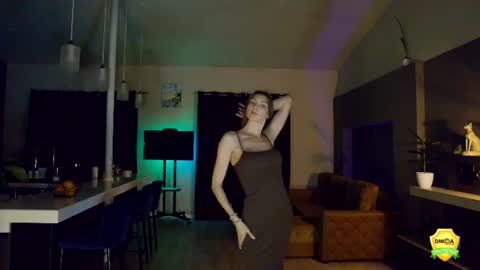 Katrin online show from June 11, 9:35 pm