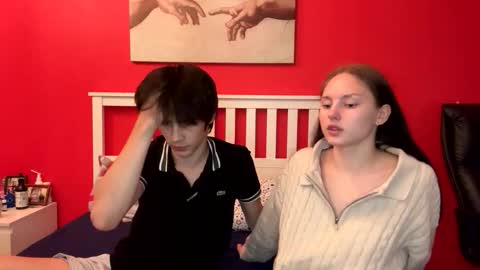 flowerscouple online show from September 23, 2:31 pm