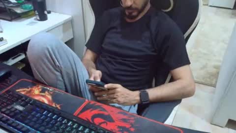 Snapshot of flowthefun chatting on June 23, 9:35 pm flowthefun online show from June 23, 9:35 pm
