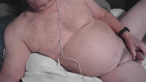 Snapshot of flshowman chatting on February 2, 10:47 am FLshowman online show from February 2, 10:47 am