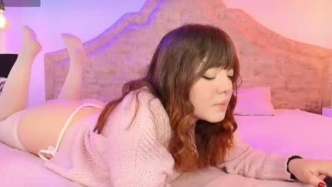  FLUFFY BUBBLE  online show from May 6, 4:52 am
