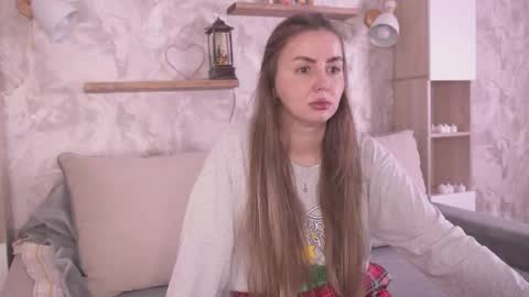 Snapshot of fluffy_hat chatting on November 29, 11:02 am Fluffy and Krut online show from November 29, 11:02 am