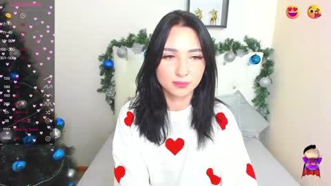 Snapshot of flufyfoxx chatting on December 24, 11:44 pm Lina online show from December 24, 11:44 pm