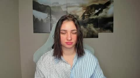 Lina online show from May 11, 12:38 am