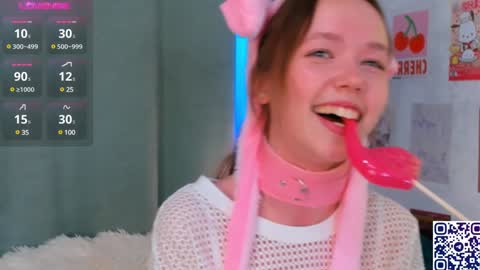 Polly online show from February 3, 12:36 am