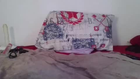 flylen online show from March 3, 6:01 pm