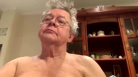 fmartin55 online show from February 16, 5:47 am