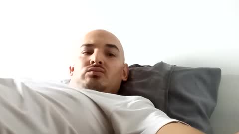 Snapshot of fn389 chatting on October 10, 8:30 pm Frank online show from October 10, 8:30 pm