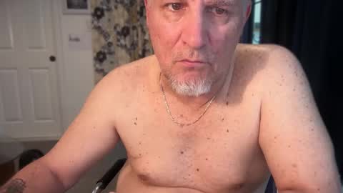 fnkywht60smthng_ online show from March 21, 11:52 pm