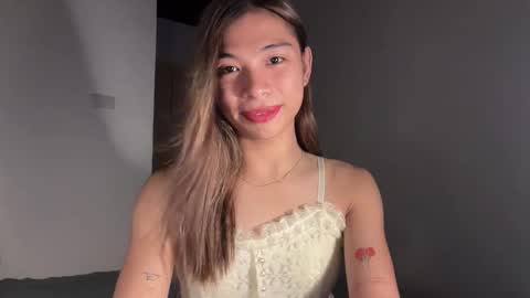 Snapshot of foeheart chatting on February 9, 3:43 am Foe online show from February 9, 3:43 am