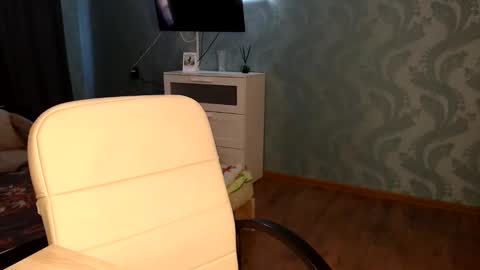 Snapshot of fofhcf chatting on March 24, 3:17 pm Molli Ready for any play with you. Hottest show in pvt Help a student earn big tokens online show from March 24, 3:17 pm