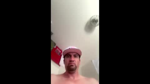 Snapshot of fordfamous chatting on April 16, 9:39 pm fordfamous online show from April 16, 9:39 pm