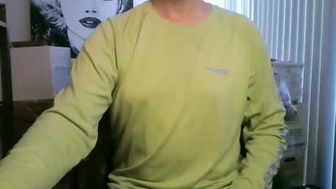 Snapshot of forefishing chatting on January 18, 7:04 pm Tigershark online show from January 18, 7:04 pm