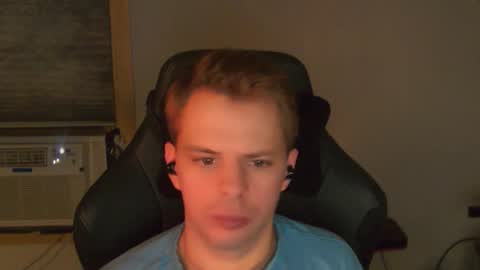 forever_broken online show from December 1, 5:56 am