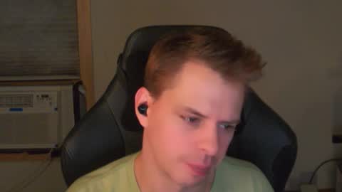 forever_broken online show from December 5, 6:00 am