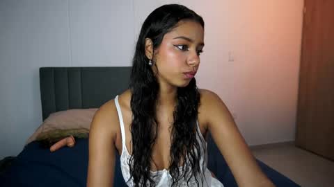 Snapshot of forever_y0ung chatting on May 2, 12:37 am Megan Prada Follow me on Onlyfans online show from May 2, 12:37 am