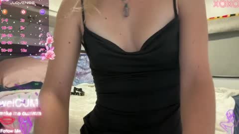 Elaine online show from May 10, 5:40 pm