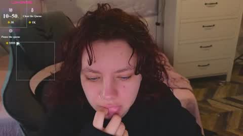forget__me__nots online show from June 13, 6:17 pm
