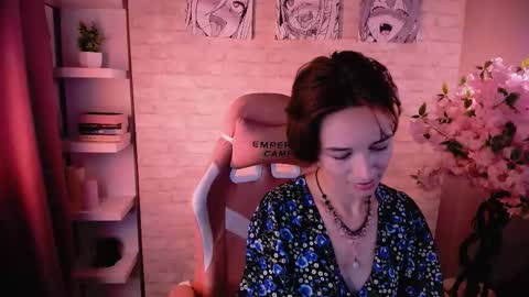 Snapshot of forget_queen chatting on September 10, 11:10 am Vivian online show from September 10, 11:10 am