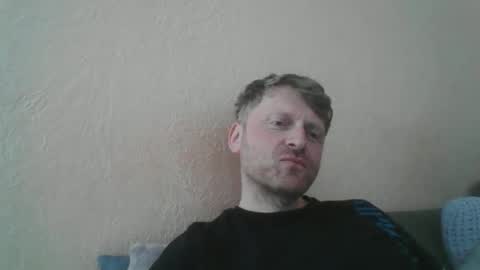 Snapshot of forgotten_lover chatting on May 15, 9:27 am forgotten_lover online show from May 15, 9:27 am