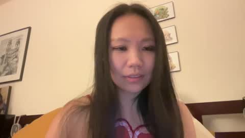 forlorngirl online show from October 12, 7:07 am
